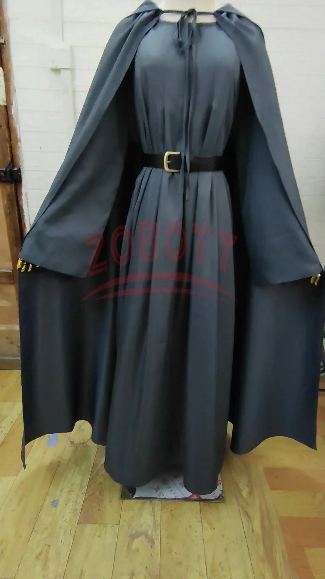 Gandalf Cosplay Costume The Lord of the Rings Men Sorcerer Uniform Thin Cotton and Linen Cape Hat Suit Performance Clothing